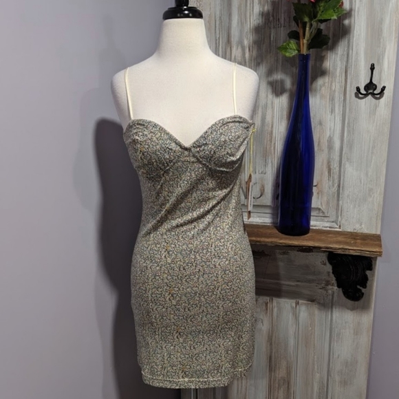 💚SOLD💚NWT Billabong multicolor mini dress - Picture 2 of 6